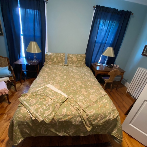 Pottery Barn queen duvet set - Picture 3 of 6